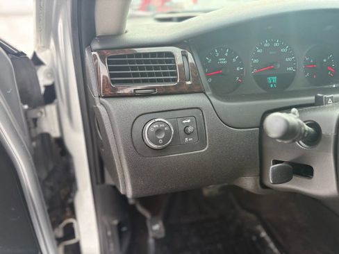 Used 2014 Chevrolet Impala Limited LS image 14