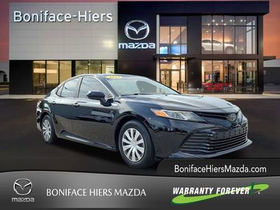 Used 2019 Toyota Camry SE