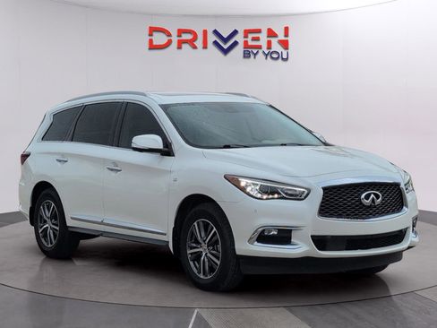 Used 2017 INFINITI QX60 FWD w/ Premium Plus Package image 9