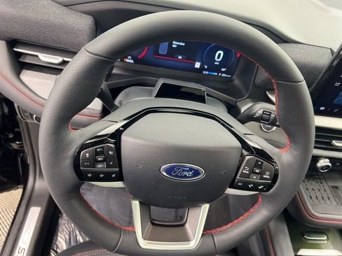 Used 2025 Ford Explorer ST-Line w/ Premium Package image 23