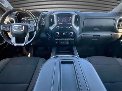 Used 2020 GMC Sierra 1500 Elevation w/ Elevation Value Package AWD/4WD image 8