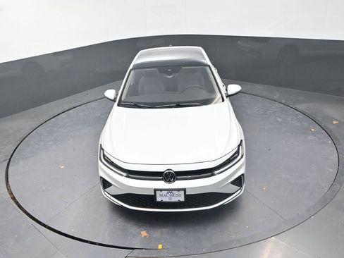 New 2026 Volkswagen Jetta SEL FWD image 14