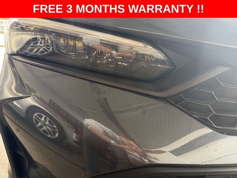 Used 2025 Honda Civic Sport image 35