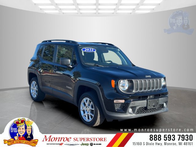 Certified 2022 Jeep Renegade Latitude w/ Convenience Group AWD/4WD image 1