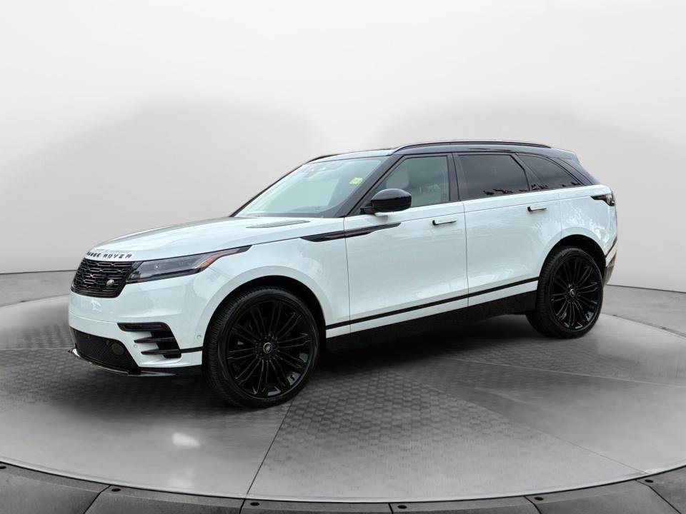 Used 2026 Land Rover Range Rover Velar Dynamic SE AWD/4WD image 1