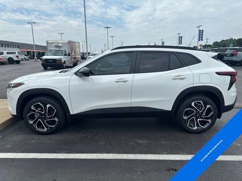 Used 2026 Chevrolet Trax RS w/ Driver Confidence Package FWD image 16
