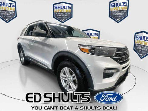 Used 2022 Ford Explorer XLT w/ Equipment Group 202A image 1