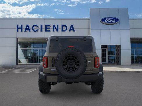 New 2026 Ford Bronco Outer Banks w/ Sasquatch Package AWD/4WD image 5