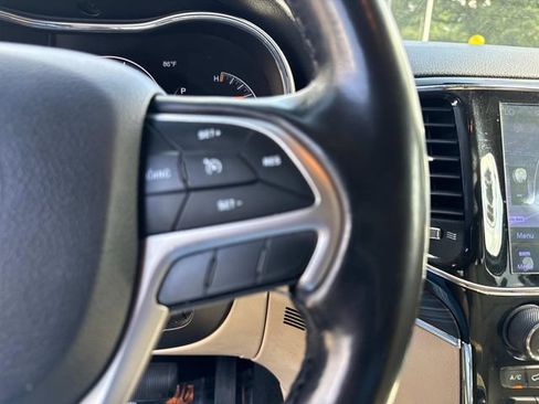 Used 2020 Jeep Grand Cherokee Limited w/ Luxury Group II RWD image 31