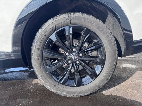 Used 2024 Buick Envista Sport Touring w/ Convenience I Package image 28