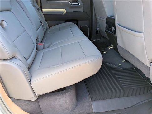 Used 2023 Chevrolet Silverado 1500 RST w/ Convenience Package II AWD/4WD image 18