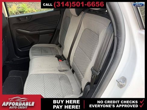 Used 2022 Ford Escape SE AWD/4WD image 9