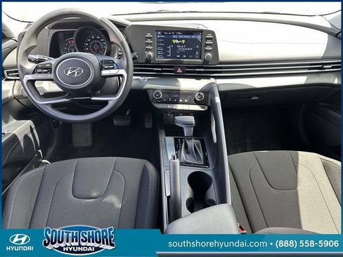 Certified 2023 Hyundai Elantra SEL FWD image 14