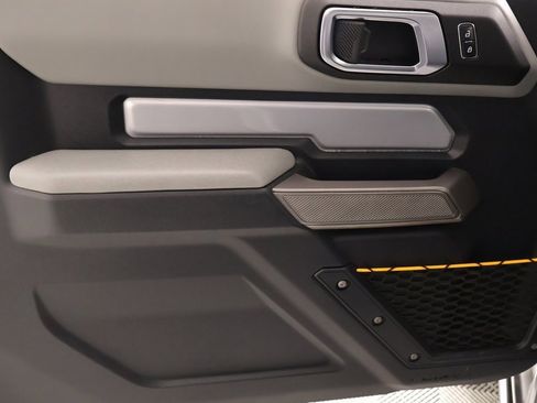 Used 2022 Ford Bronco Badlands w/ Sasquatch Package image 15