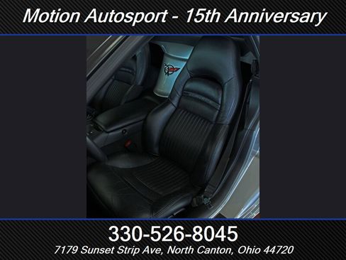 Used 2004 Chevrolet Corvette Convertible w/ Preferred Equipment Group RWD image 29