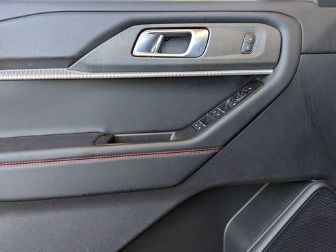 Certified 2025 Ford Explorer ST-Line w/ ST-Line Street Pack image 13