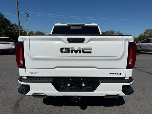 Used 2021 GMC Sierra 1500 AT4 w/ AT4 Value Package image 5