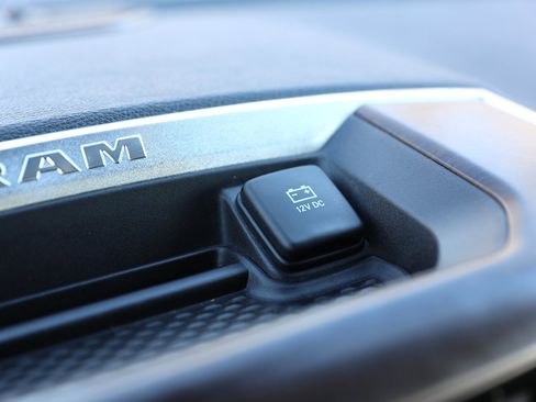 Used 2022 RAM 1500 Laramie image 27