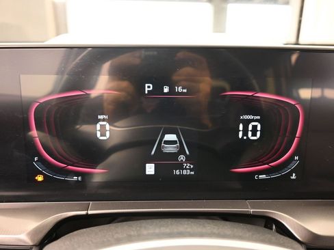 Used 2023 Kia Telluride S w/ S Sunroof Package image 30