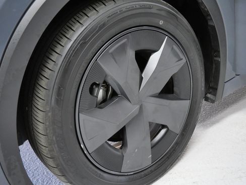 Certified 2025 Toyota Prius LE image 16