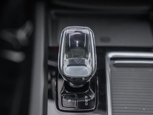 New 2026 Volvo XC60 B5 Ultra w/ Protection Package Premier image 26