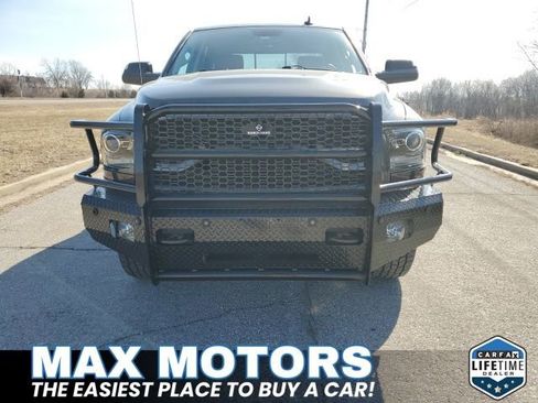 Used 2018 RAM 2500 Laramie w/ Sport Appearance Group image 12