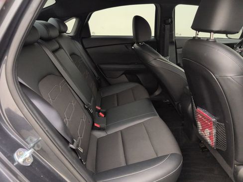 Used 2020 Kia Forte GT-Line image 16