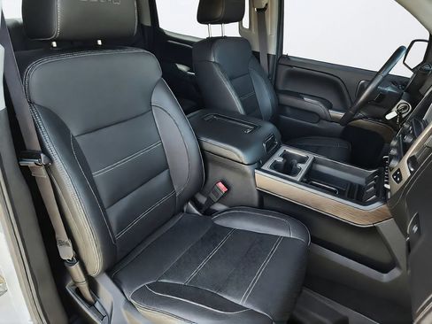 Used 2018 GMC Sierra 1500 Denali w/ Denali Ultimate Package AWD/4WD image 34