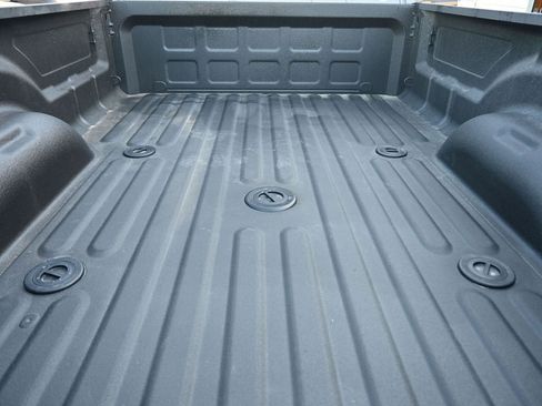 New 2026 RAM 3500 Laramie AWD/4WD image 18