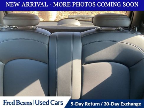 Used 2018 MINI Cooper 2-Door Hardtop image 11