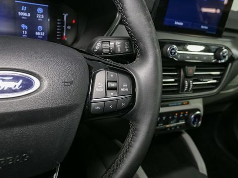 Used 2023 Ford Escape Active AWD/4WD image 31