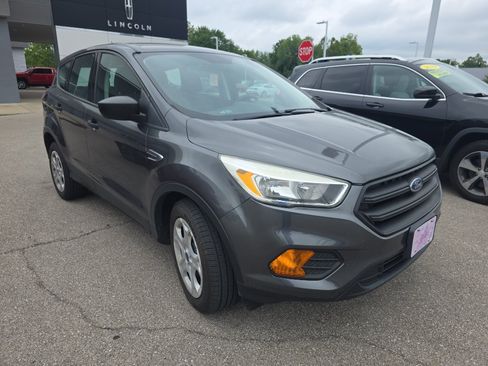 Used 2017 Ford Escape S FWD image 6
