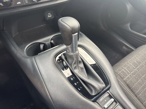 Used 2023 Honda HR-V LX image 28