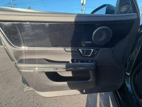 Used 2015 Jaguar XJ AWD image 8