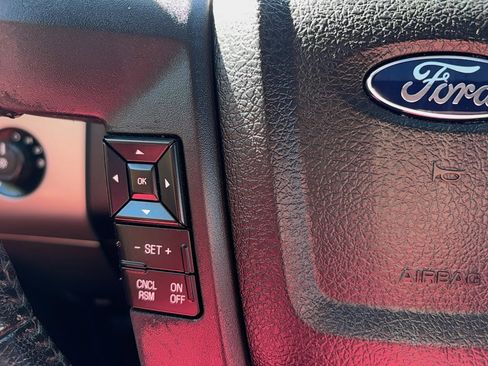 Used 2016 Ford Expedition EL XLT image 26