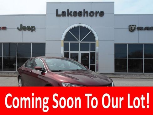 Used 2015 Chrysler 200 C w/ Navigation & Sound Group I FWD image 1