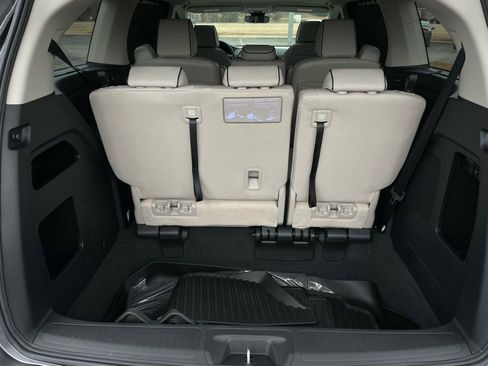 New 2026 Honda Odyssey Touring image 43