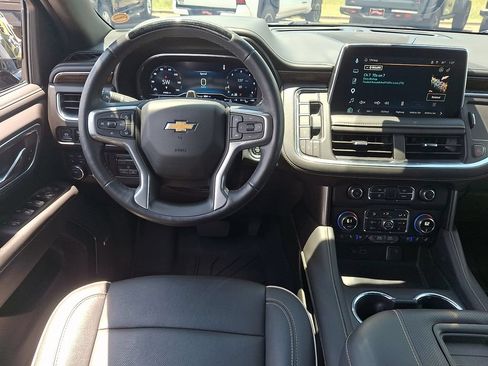 Used 2023 Chevrolet Tahoe Premier w/ Advanced Technology Package AWD/4WD image 11