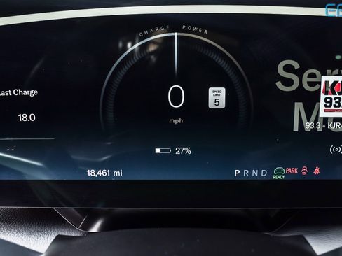 Used 2024 Lucid Air Touring image 18