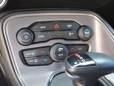 Used 2023 Dodge Challenger SXT w/ Blacktop Package image 12