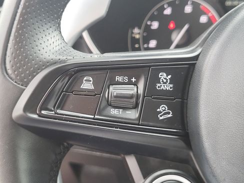 Used 2023 Alfa Romeo Stelvio Sprint RWD image 49