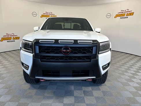 New 2026 Nissan Frontier PRO-4X w/ Pro-4x Convenience Package image 9