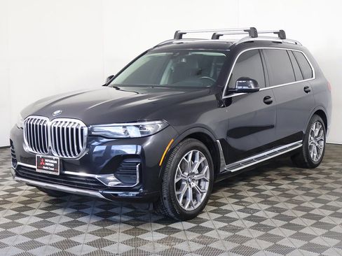 Used 2020 BMW X7 xDrive40i w/ Cold Weather Package image 12