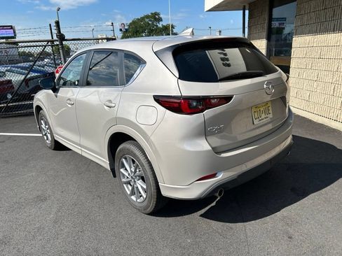 Used 2025 MAZDA CX-5 AWD 2.5 S w/ Preferred Package image 4