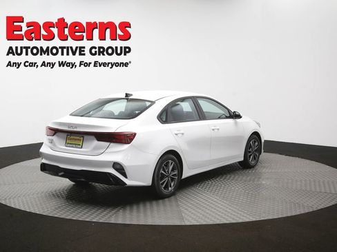 Used 2022 Kia Forte LXS FWD image 39