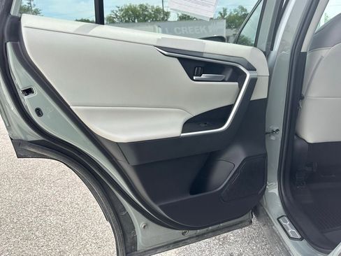 Used 2023 Toyota RAV4 XLE Premium AWD/4WD image 14