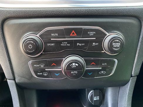 Used 2019 Dodge Charger GT RWD image 30