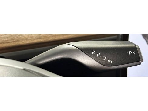 Used 2025 Tesla Model Y Performance AWD/4WD image 26