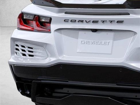 New 2025 Chevrolet Corvette E-Ray w/ Battery Protection Package AWD/4WD image 14