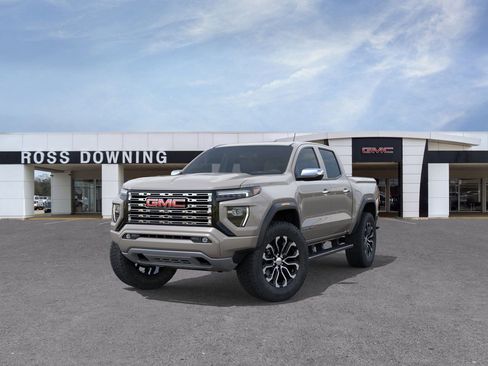 New 2026 GMC Canyon Denali image 8